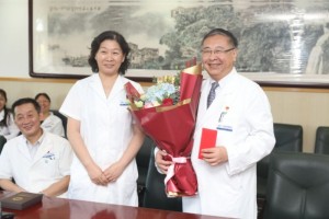 北京积水潭医院党委慰问北京学者田伟院长 北京积水潭医院党委慰问北京学者田伟院长