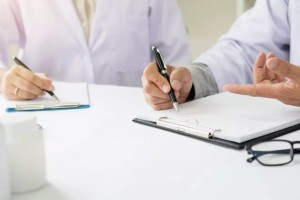 与肿瘤患者打交道我看见了对立癌症的「本相」