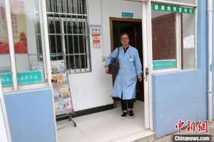 70后女医生扎根山区十余年身兼数职看护健康