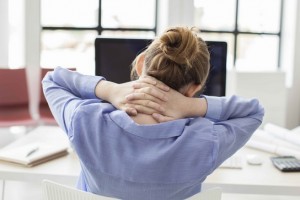 常常膀子酸痛脖子硬学会3个小好方法帮你缓解肩颈痛苦 常常膀子酸痛脖子硬学会3个小好方法帮你缓解肩颈痛苦