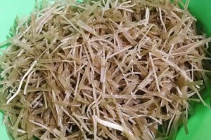 俺老婆的蒸的皮渣真好吃 俺老婆的蒸的皮渣真好吃