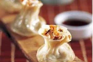 竹笋鲜肉满口汤下沙烧卖远名扬
