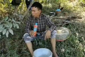 怪不得最穷吃播天天大吃大喝不花一分钱看他日子就知道了