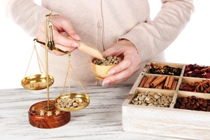 膝盖擦伤化脓了怎么办 膝盖擦伤化脓了怎么办