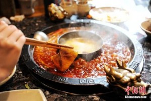 多地火锅烧烤麻辣烫康复堂食……吃仍是不吃 多地火锅烧烤麻辣烫康复堂食……吃仍是不吃