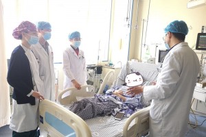 二胎妈妈突发病毒性心肌炎性命垂危人工肺将其救回 二胎妈妈突发病毒性心肌炎性命垂危人工肺将其救回