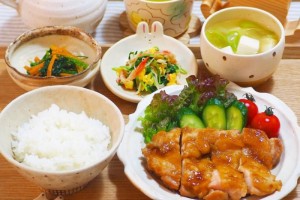 看看日本普通人家的一日三餐总算理解日本人为什么长命了 看看日本普通人家的一日三餐总算理解日本人为什么长命了