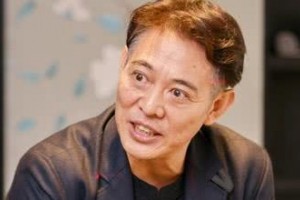 数亿身家的李连杰为什么治不好甲亢实在原因让人既疼爱又怅惘 数亿身家的李连杰为什么治不好甲亢实在原因让人既疼爱又怅惘