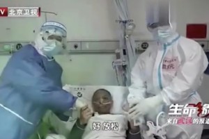 较真丨武汉两位医师患新冠被救治后却变成黑人到底是怎么回事 较真丨武汉两位医师患新冠被救治后却变成黑人到底是怎么回事