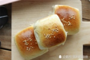 用了5年的餐包方剂松软拉丝甜而不腻放3天都软绵全家爱吃 用了5年的餐包方剂松软拉丝甜而不腻放3天都软绵全家爱吃
