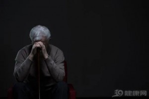 262岁白叟剧烈腹泻被确诊艾滋病长时间与多名妇女坚持联系 262岁白叟剧烈腹泻被确诊艾滋病长时间与多名妇女坚持联系